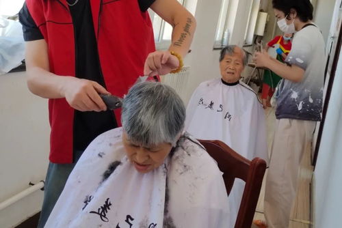 烟台市慈善总会义工分会组织慈善义工开展义务服务活动
